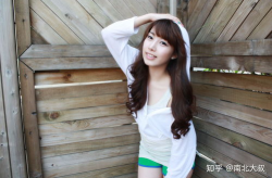 桌面壁纸女生高清,高清壁纸中的绝美女生形象