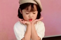 可爱的照片 女生 头像,捕捉校园女生的可爱瞬间”